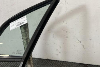 Custode avant gauche (porte) CITROEN C3 2