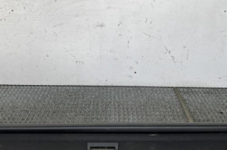 Plage arriere VOLKSWAGEN TOURAN 3