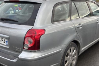 Plage arriere TOYOTA AVENSIS 2