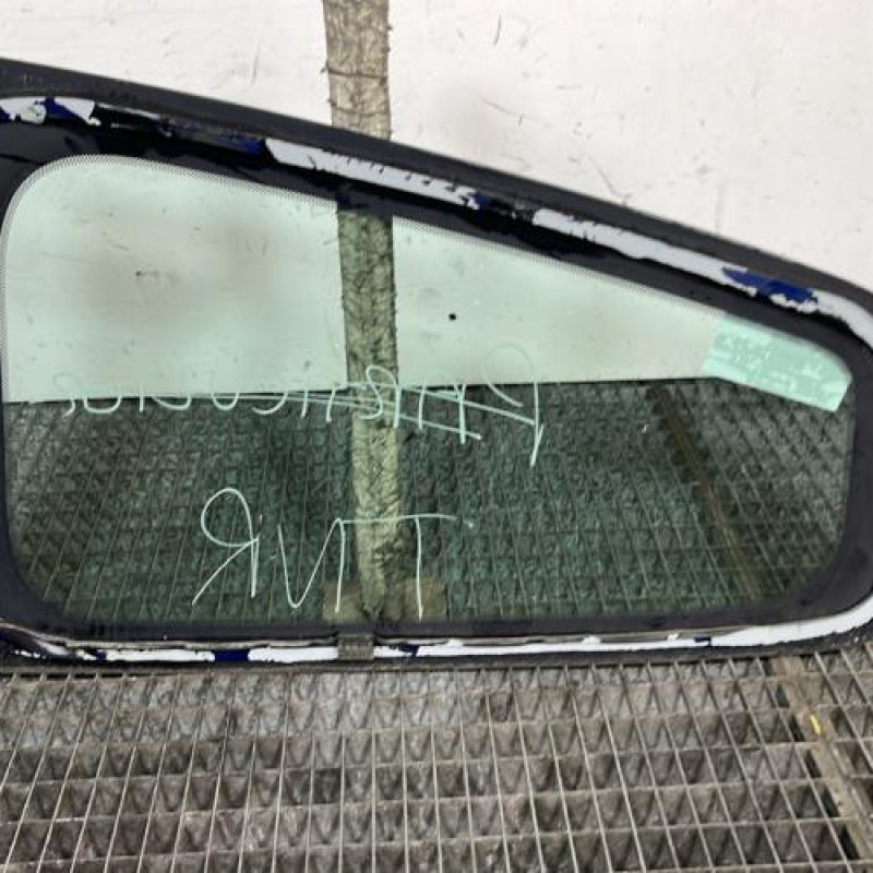 Custode arriere droit RENAULT CLIO 3 Photo n°4