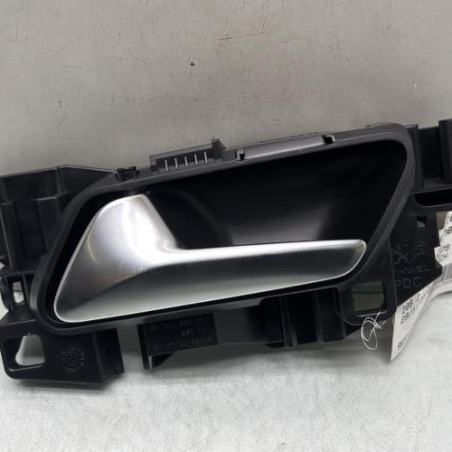 Poignee interieur avant gauche PEUGEOT 208 2 Photo n°1