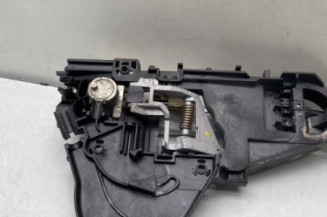 Poignee porte avant gauche MERCEDES CLASSE B 245