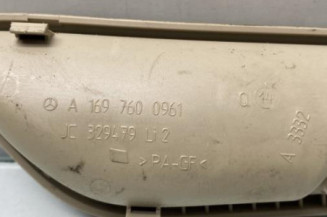 Poignee interieur avant gauche MERCEDES CLASSE B 245