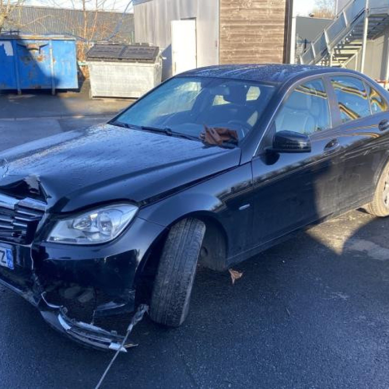 Pretensionneur de ceinture avant droit MERCEDES CLASSE C 204 Photo n°5