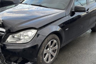 Pretensionneur de ceinture avant droit MERCEDES CLASSE C 204