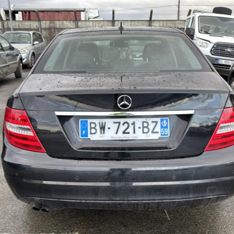 Pretensionneur de ceinture avant droit MERCEDES CLASSE C 204 Photo n°10