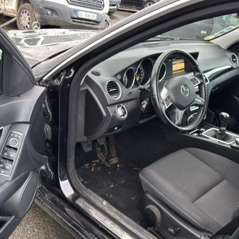 Pretensionneur de ceinture avant gauche MERCEDES CLASSE C 204 Photo n°14