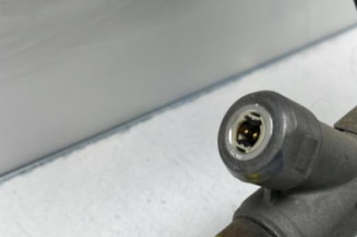 Pretensionneur de ceinture avant droit RENAULT KANGOO 1