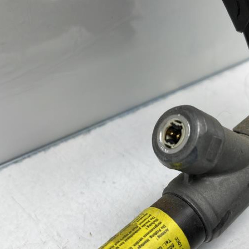 Pretensionneur de ceinture avant droit RENAULT KANGOO 1 Photo n°3