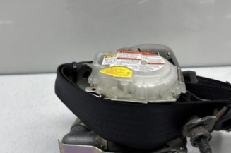 Pretensionneur de ceinture avant gauche SUZUKI SWIFT 3 Photo n°1