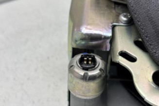 Pretensionneur de ceinture avant gauche SUZUKI SWIFT 3