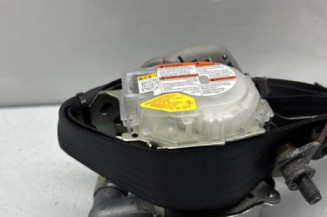 Pretensionneur de ceinture avant gauche SUZUKI SWIFT 3