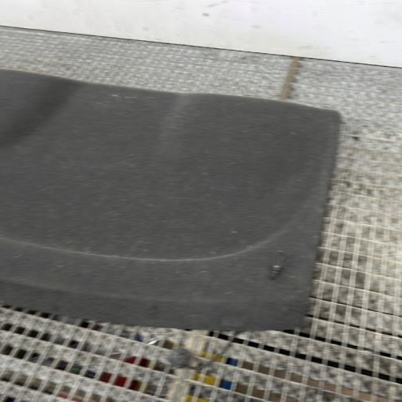 Plage arriere VOLKSWAGEN SCIROCCO 3 Photo n°3