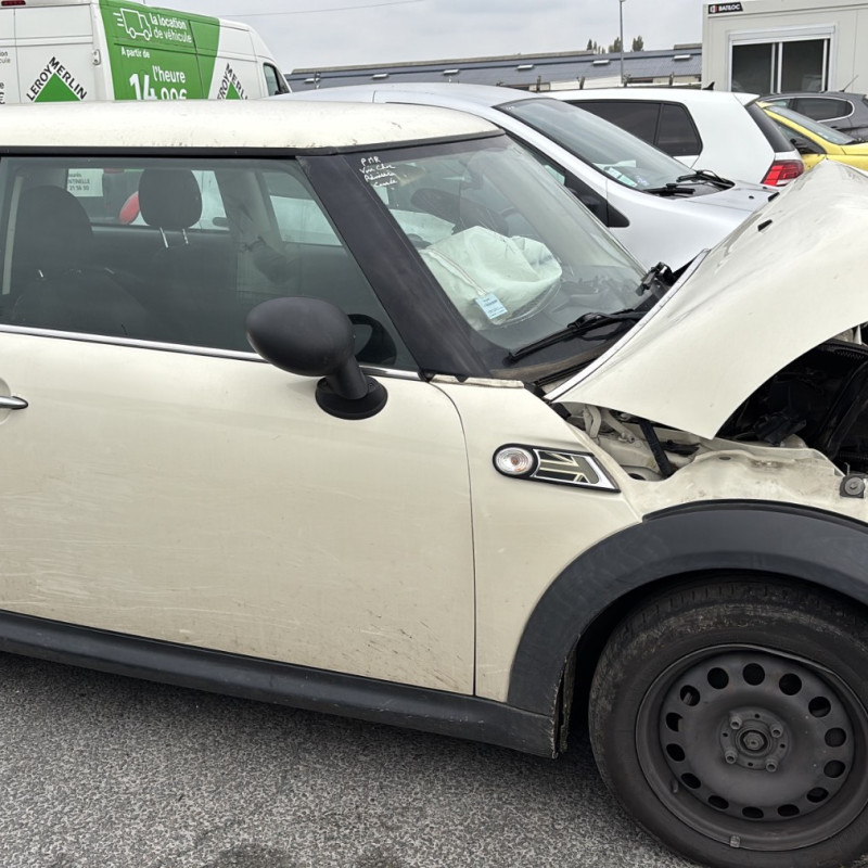 MINI MINI 2 R56 PHASE 2 1.6D - 16V TURBO ONE D Photo n°7