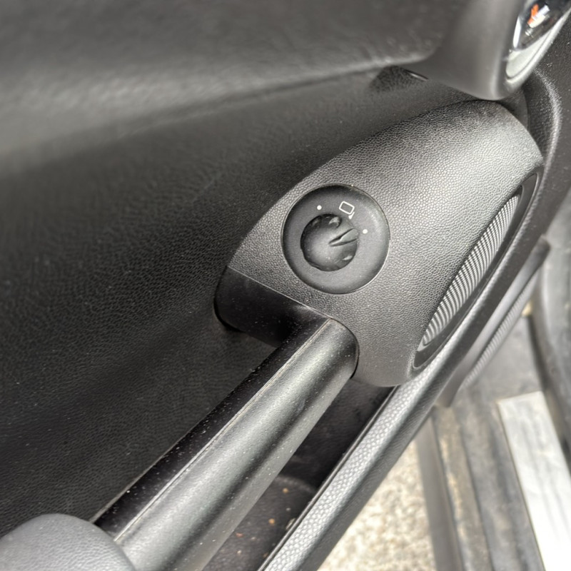 MINI MINI 2 R56 PHASE 2 1.6D - 16V TURBO ONE D Photo n°10