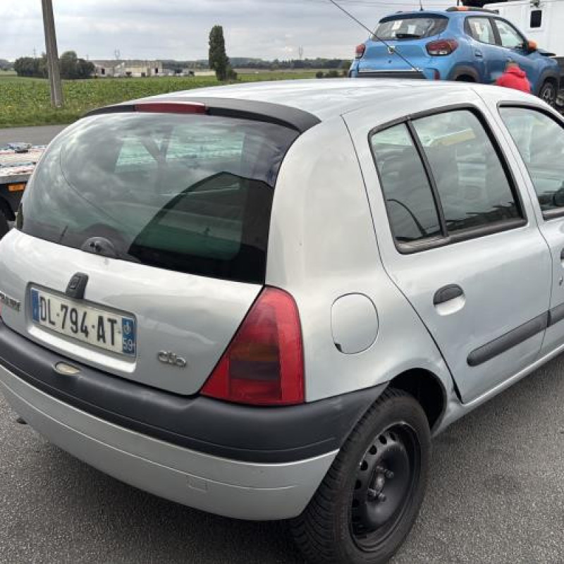 Retroviseur droit RENAULT CLIO 2 Photo n°7