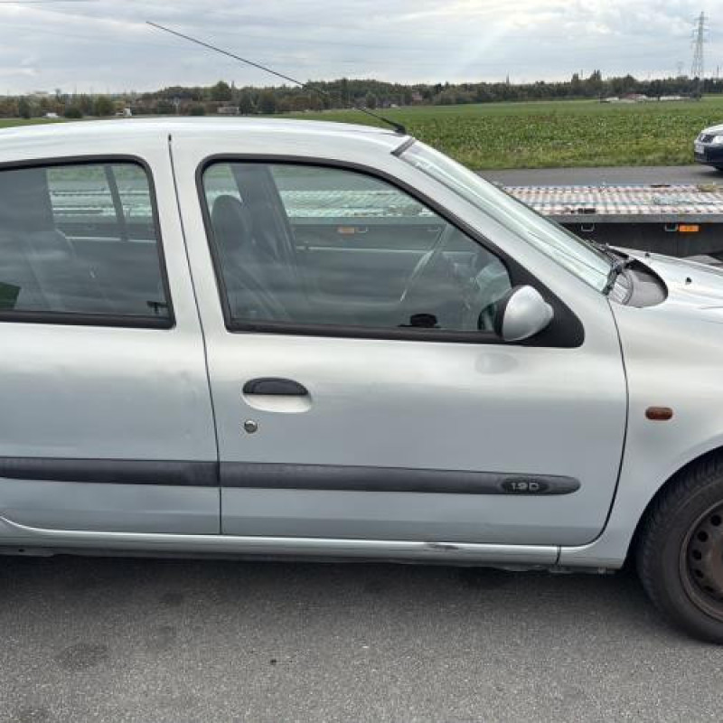 Retroviseur droit RENAULT CLIO 2 Photo n°11