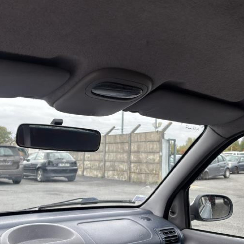 Retroviseur droit RENAULT CLIO 2 Photo n°20