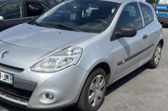 Retroviseur droit RENAULT CLIO 3