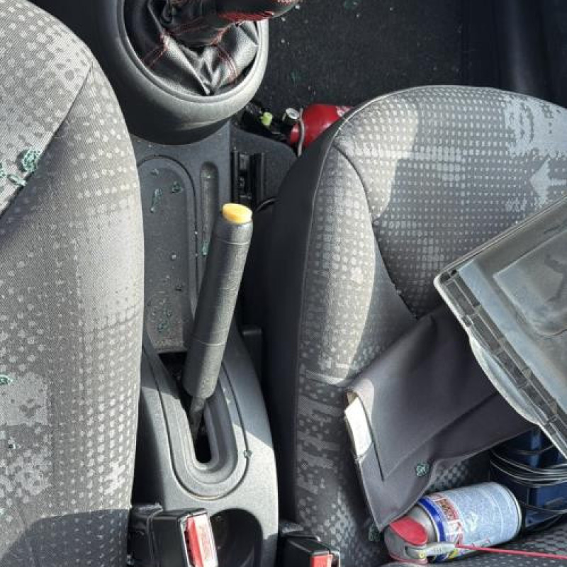 Retroviseur droit CITROEN C2 Photo n°10