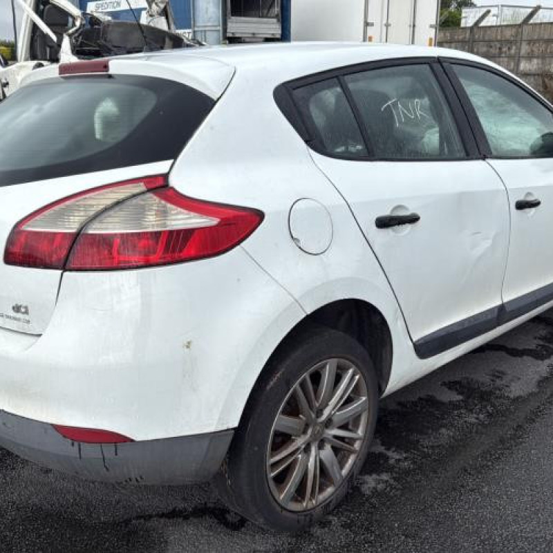 Retroviseur droit RENAULT MEGANE 3 Photo n°8