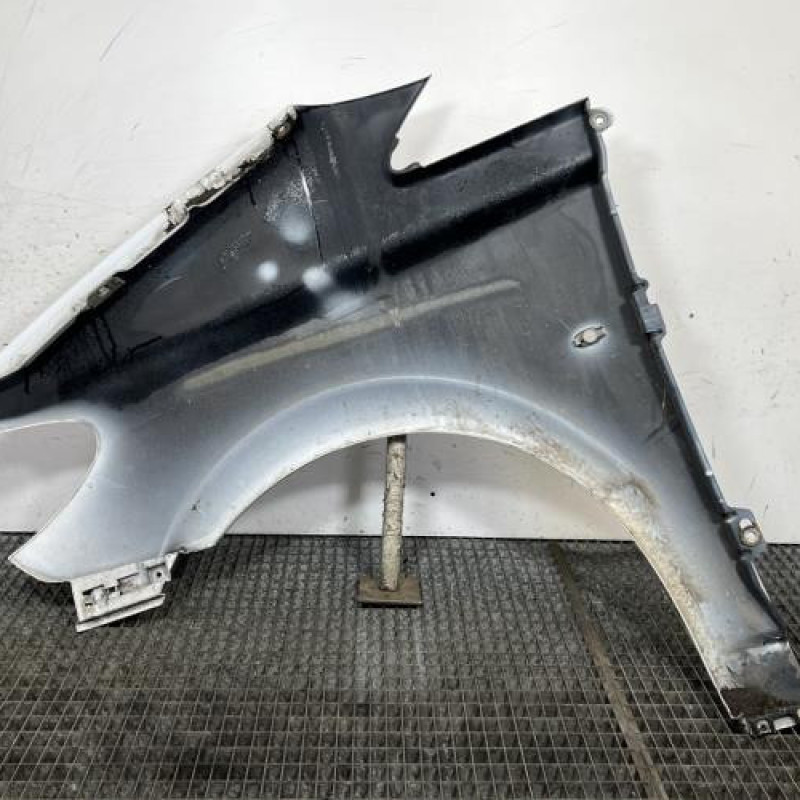 Aile avant droit MERCEDES VITO 639 Photo n°4