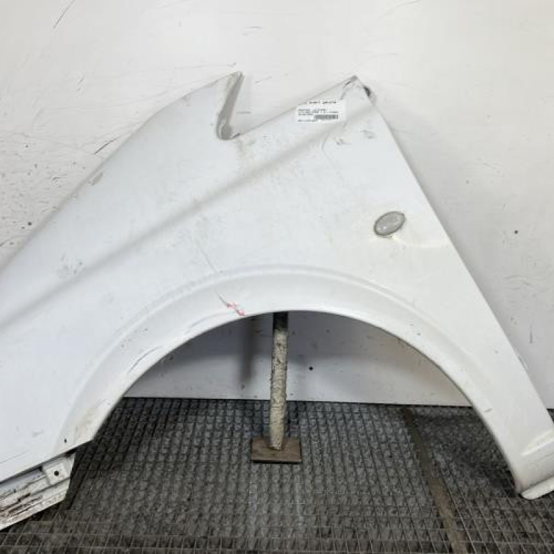 Aile avant gauche MERCEDES VITO 639 Photo n°1