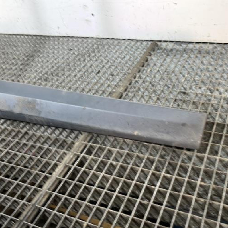 Baguette de porte avant droite RENAULT MEGANE 3 Photo n°3