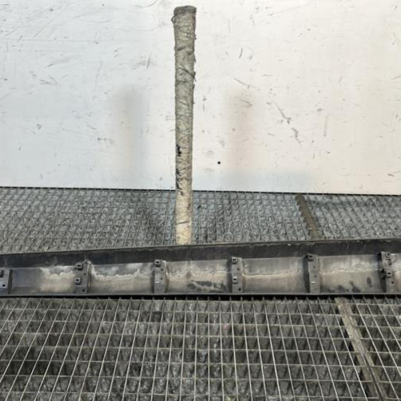 Baguette de porte avant droite RENAULT MEGANE 3 Photo n°4