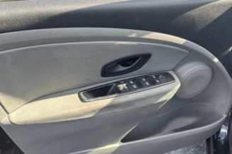 Baguette de porte avant droite RENAULT MEGANE 3