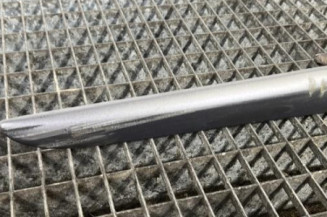 Baguette de porte arriere droite RENAULT CLIO 3