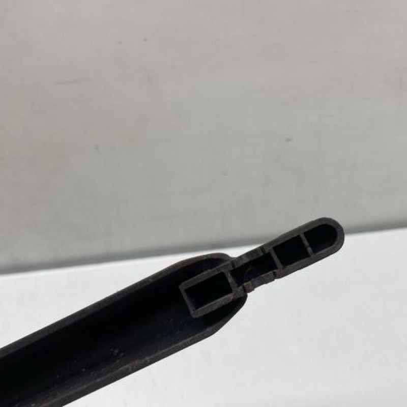 Bras essuie glace arriere RENAULT CLIO 2 Photo n°4