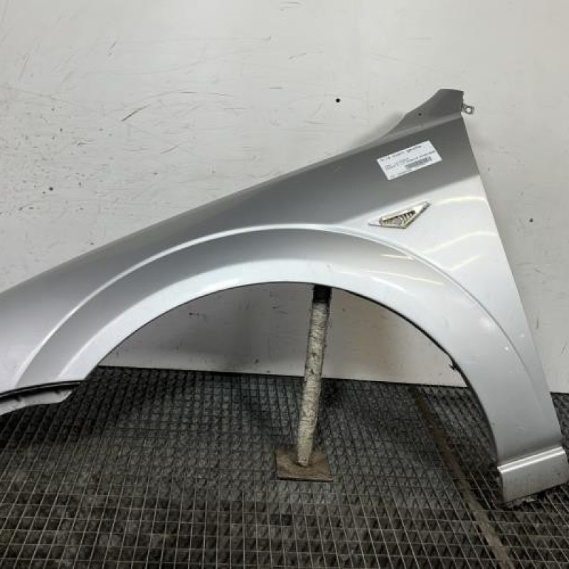 Aile avant gauche FORD MONDEO 2 Photo n°1