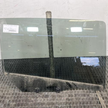 Vitre arriere droit PEUGEOT 308 2 Photo n°1