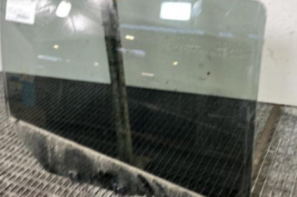 Vitre arriere droit PEUGEOT 308 2