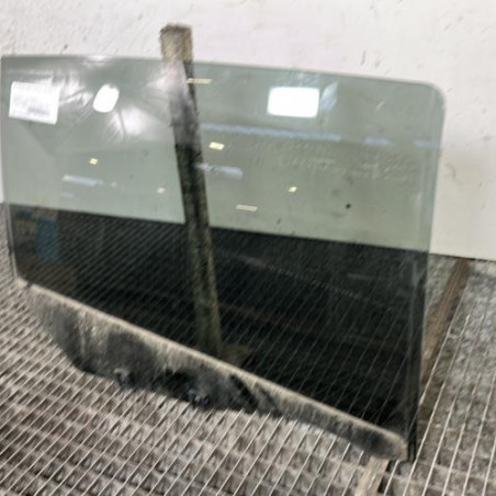 Vitre arriere droit PEUGEOT 308 2