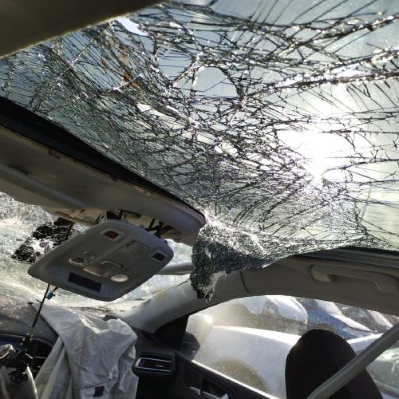 Vitre arriere droit PEUGEOT 308 2 Photo n°14