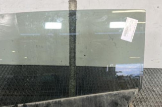 Vitre arriere gauche PEUGEOT 308 2 Photo n°1