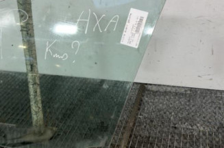 Vitre avant gauche PEUGEOT 308 2