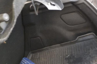 Vitre avant gauche PEUGEOT 308 2