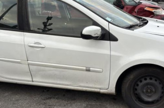 Vitre arriere droit RENAULT CLIO 3