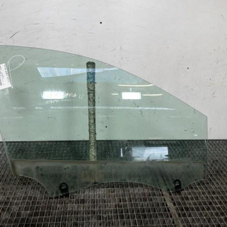 Vitre avant droit RENAULT CLIO 3 Photo n°1