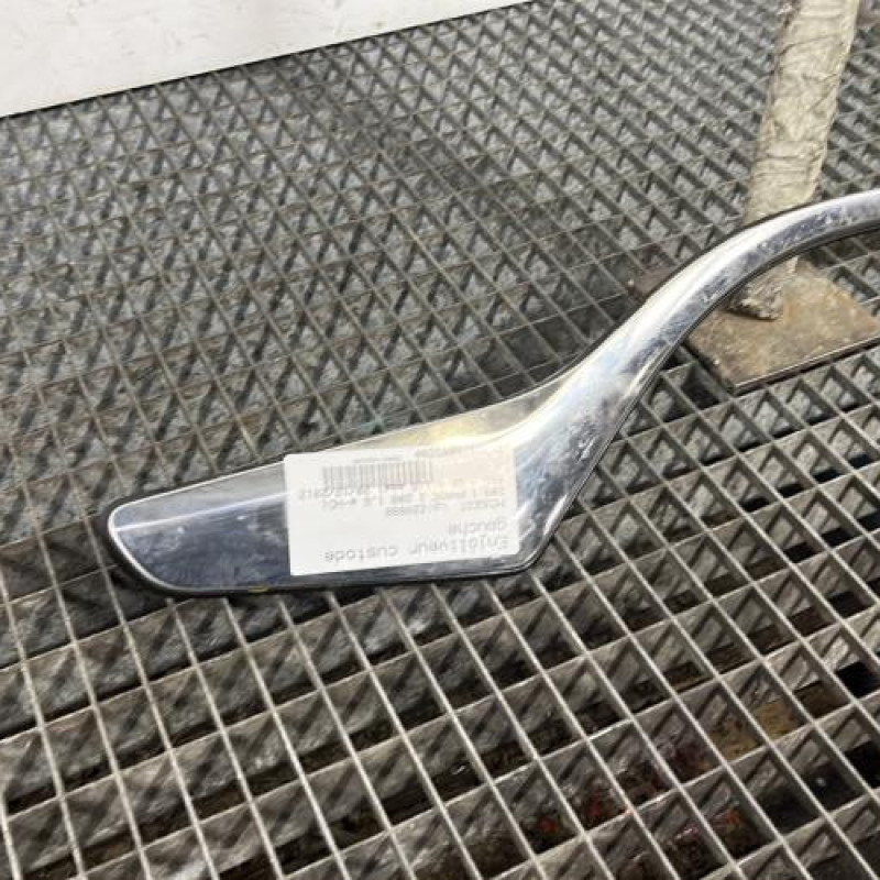 Enjoliveur PEUGEOT 208 1 Photo n°2