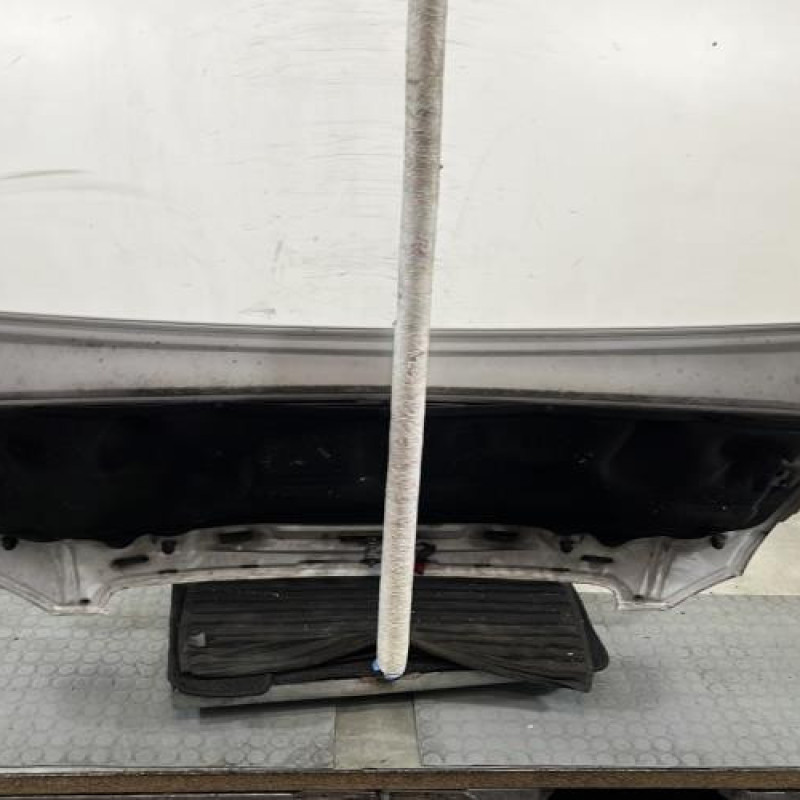 Capot MERCEDES VITO 639 Photo n°7