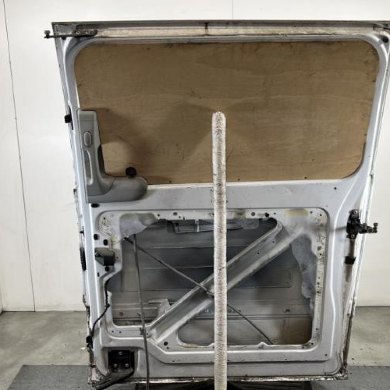 Porte laterale droit MERCEDES VITO 639 Photo n°9