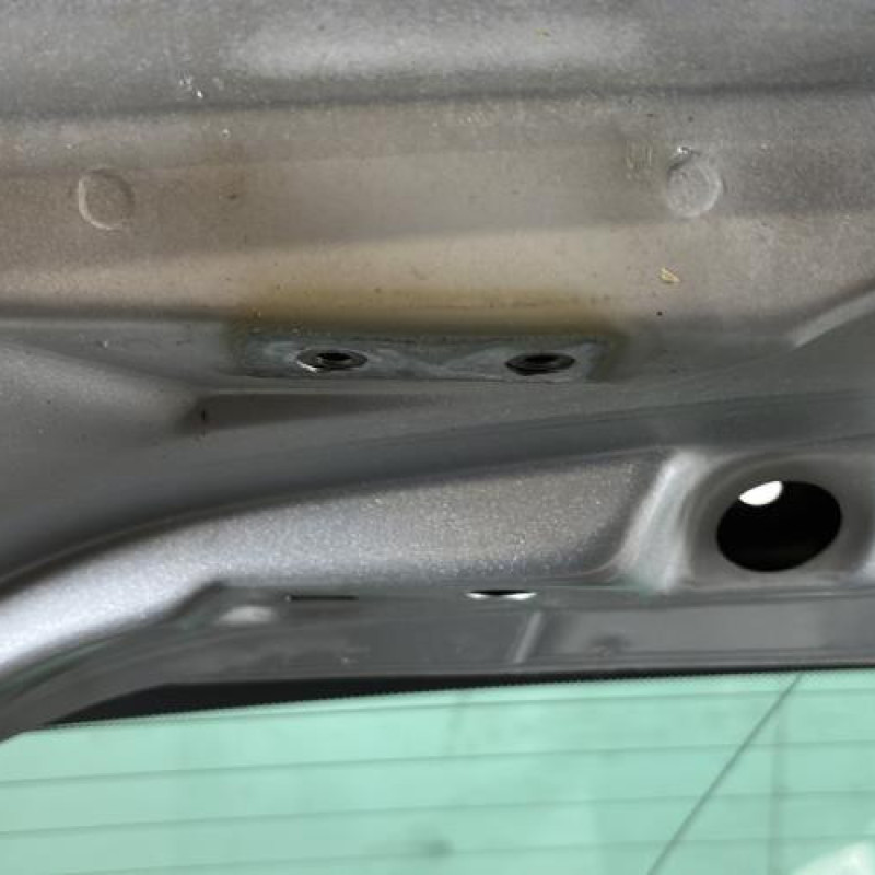 Malle/Hayon arriere CITROEN C4 1 Photo n°6