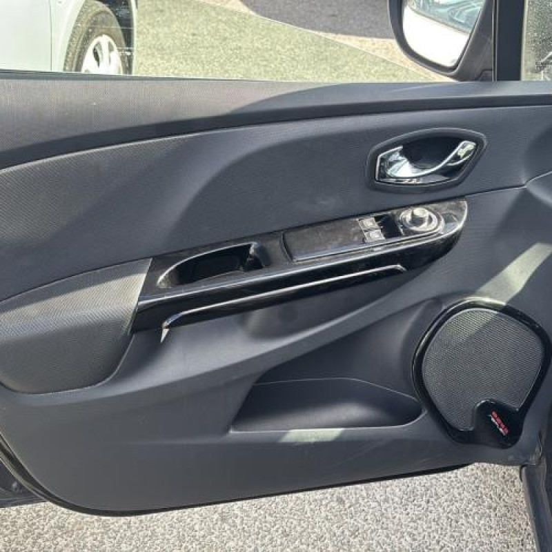 Boite de vitesses RENAULT CLIO 4 Photo n°20