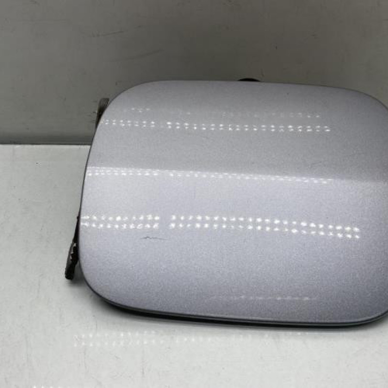 Trappe d'essence TOYOTA AVENSIS 2 Photo n°1