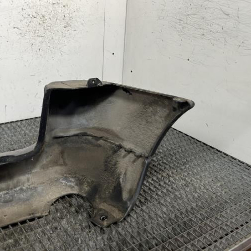 Pare choc arriere PEUGEOT PARTNER 1 Photo n°4