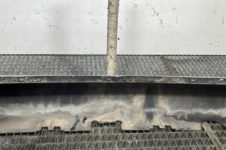 Pare choc arriere PEUGEOT PARTNER 1